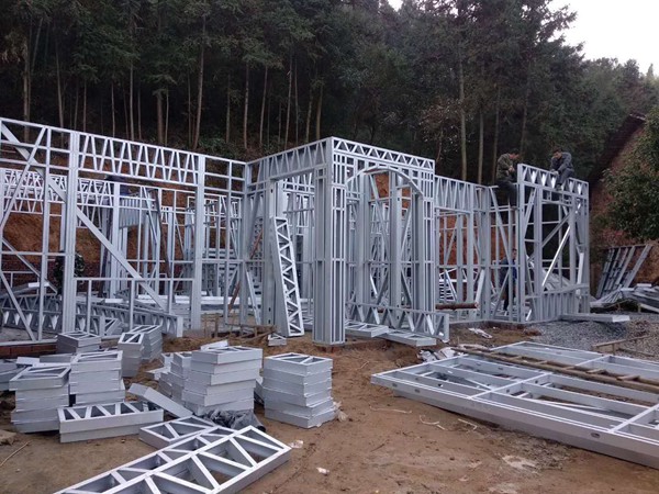 2019再不建房就吃大虧了,國家提倡農(nóng)村建輕鋼別墅還給資金補貼!(圖2) 輕鋼別墅主體