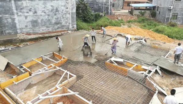 輕鋼別墅是如何選擇地基的?(圖1) 輕鋼別墅是如何選擇地基的?(圖1)