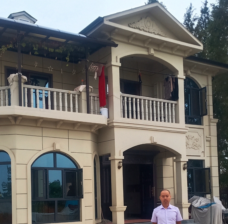 輕鋼房屋的窗簾和遮陽設(shè)施如何選擇和安裝?(圖2) 輕鋼房屋的窗簾和遮陽設(shè)施如何選擇和安裝?(圖2)