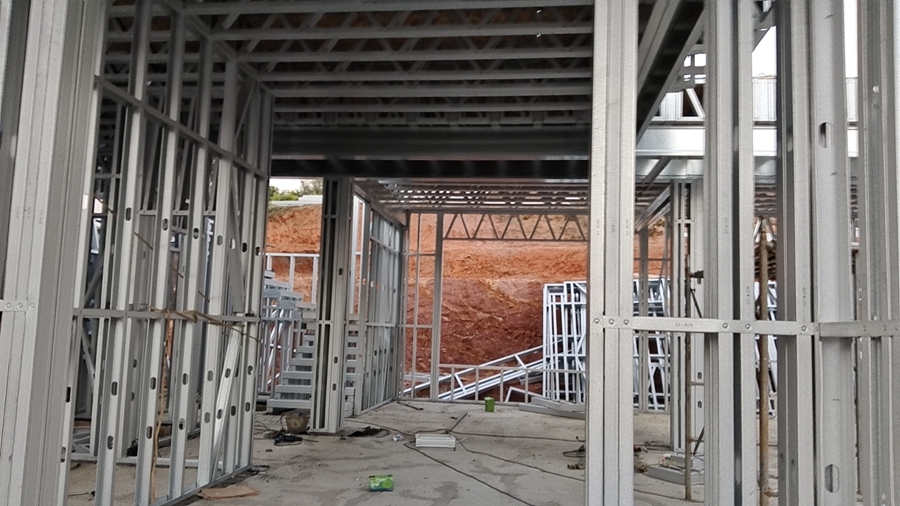 重鋼別墅和輕鋼別墅有什么區(qū)別?(圖2) 重鋼別墅和輕鋼別墅有什么區(qū)別?(圖2)