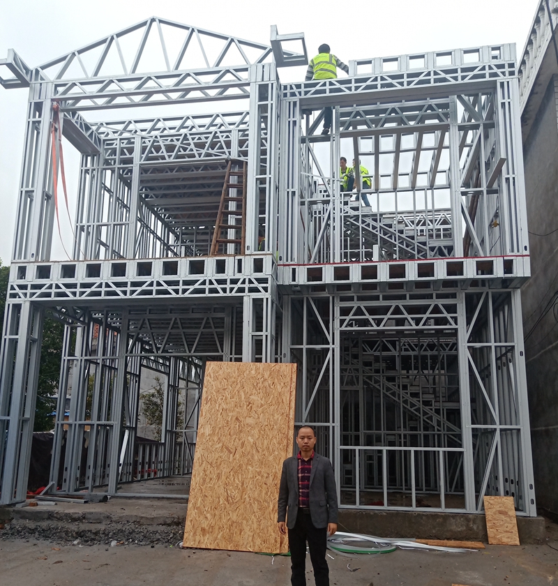 輕鋼別墅的價(jià)格貴不貴?(圖2) 輕鋼別墅的價(jià)格貴不貴?(圖2)