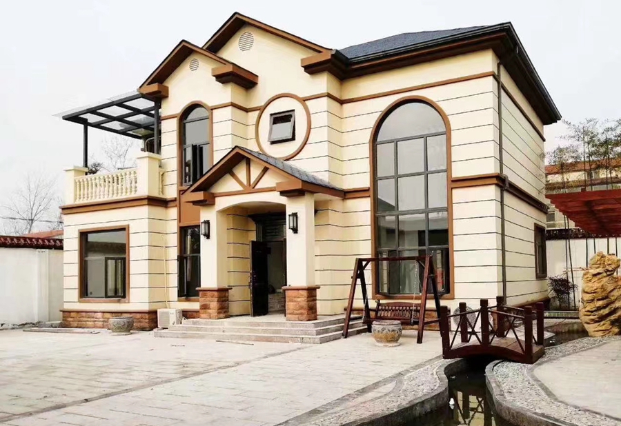 輕鋼別墅內(nèi)部能否貼瓷磚？深度解析與解決方案